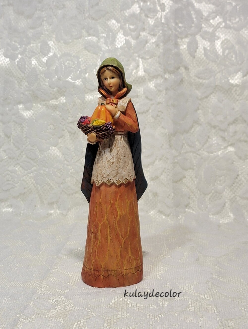 Pilgrim Style Harvest Lady Figurine Resin Thanksgiving Fall Farmhouse Decor